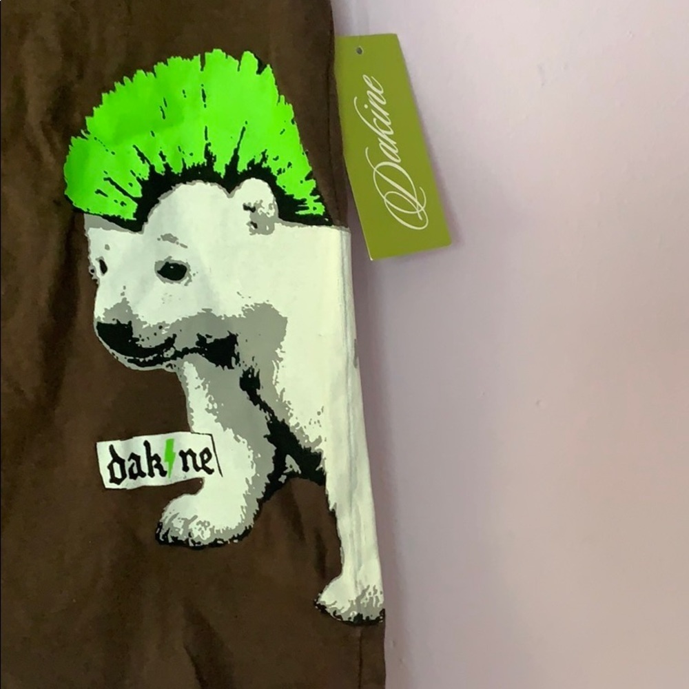 NWT Dakine T-Shirt - Picture 2 of 3